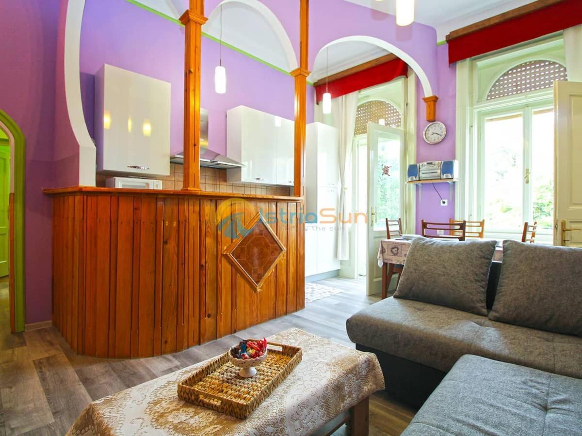 Studio Apartman Lea Pula Eksteriør billede
